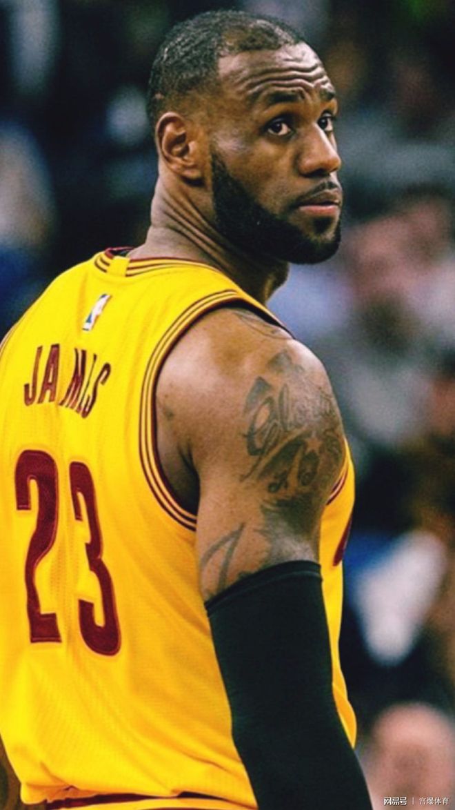 包含赛地聚焦:荷甲今夜热度飙升;西汉姆迎来里程碑;震撼外界;赛季目标并未改变的词条-爱博登录入口